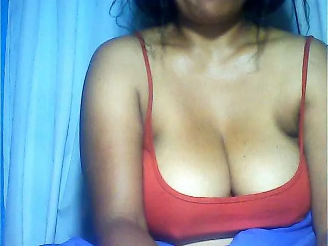Live sex webcam photo for MIRANDAW #292210366