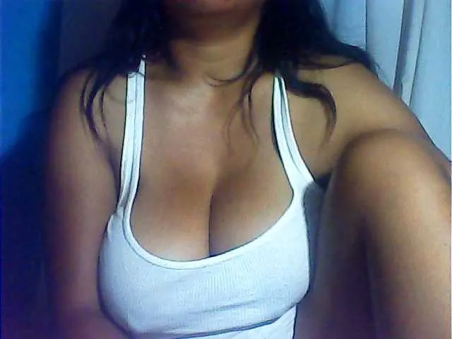 Live sex webcam photo for MIRANDAW #292401229