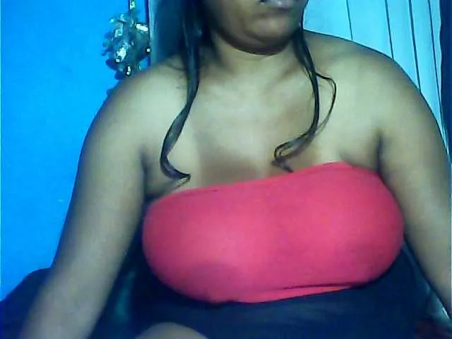 Live sex webcam photo for MIRANDAW #293167814