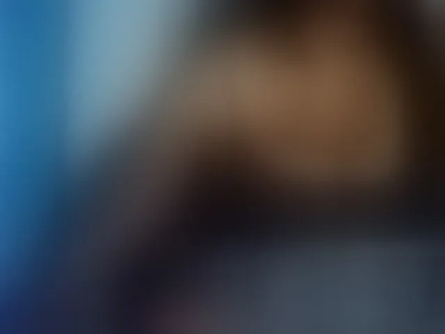 Live sex webcam photo for MIRANDAW #293429587
