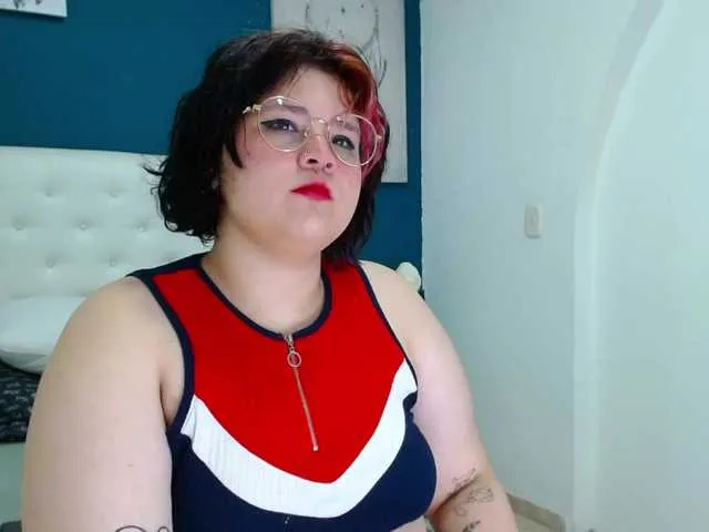Live sex webcam photo for MOMONAKAMURA #271979461