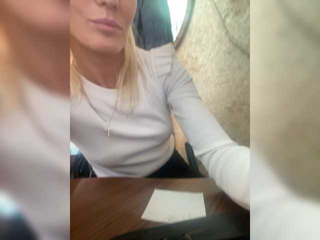 Live sex webcam photo for Ma-lina #276474733