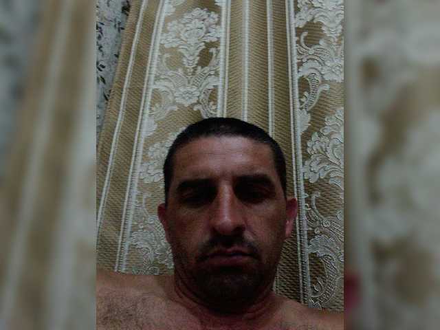 Live sex webcam photo for Maacco1 #276269909