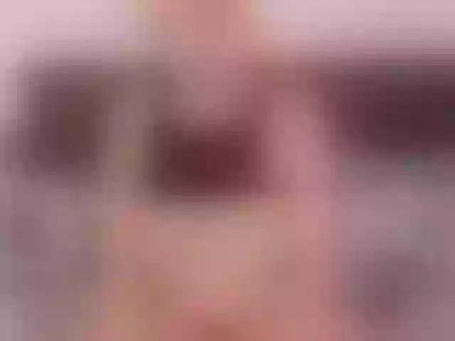 Live sex webcam photo for MabyMoon #277015688