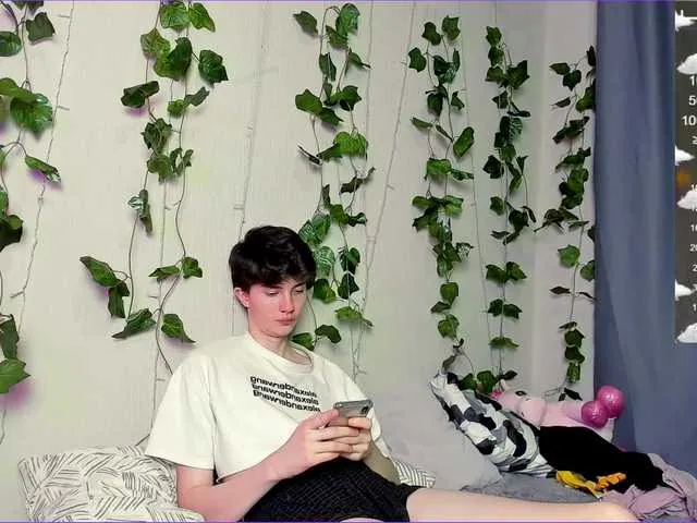 Live sex webcam photo for Macallani #275645730