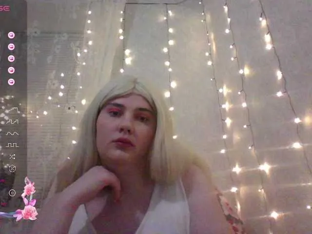 Live sex webcam photo for Macallani #290362055