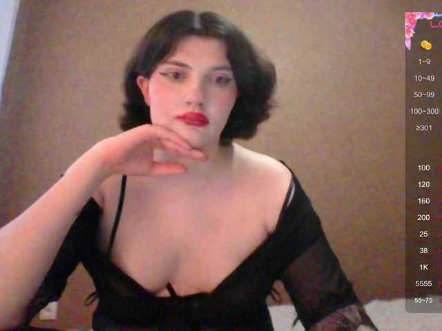 Live sex webcam photo for Macallani #292415809