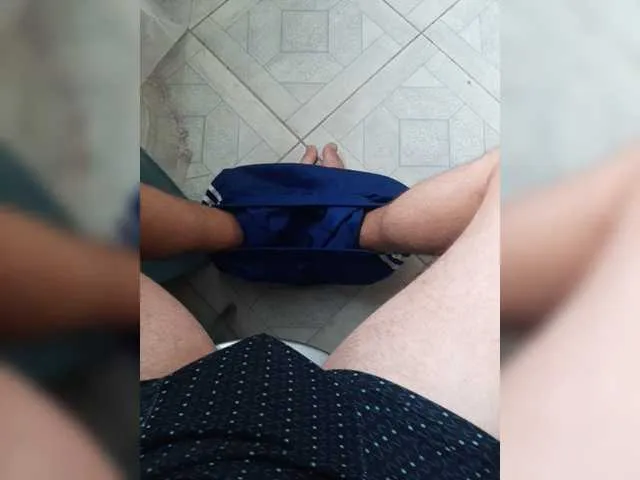 Live sex webcam photo for Mad112 #274601049