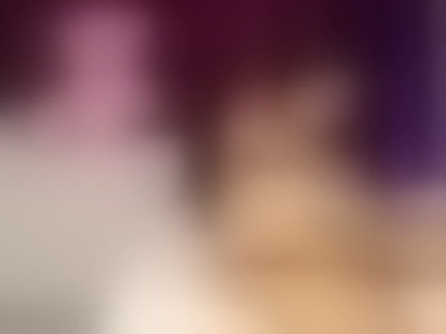 Live sex webcam photo for MadamDiamond #294035980