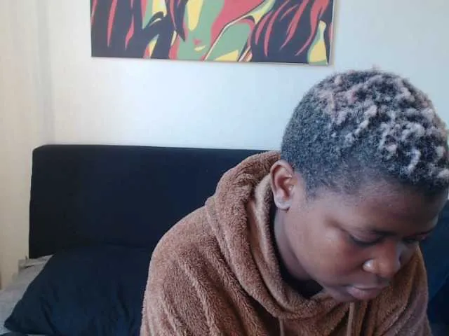 Live sex webcam photo for MadamX3578 #274066783