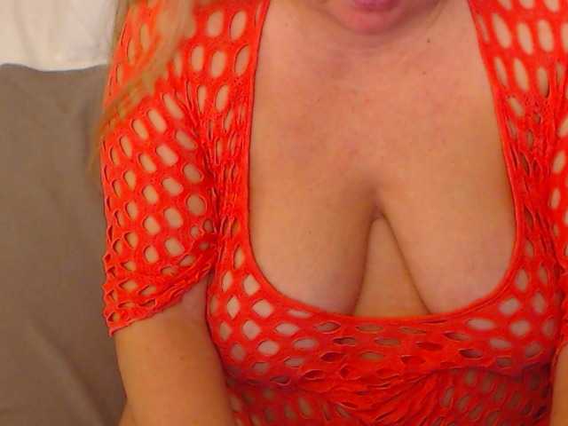 Live sex webcam photo for MadameLeona #277009052