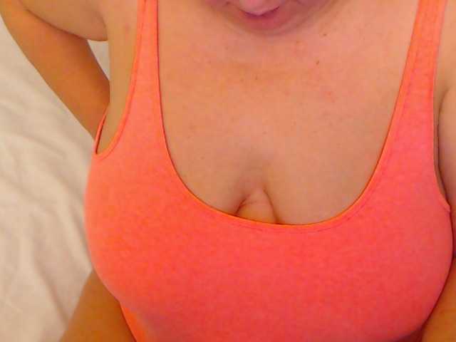 Live sex webcam photo for MadameLeona #277551905