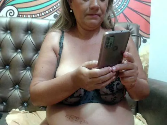 Live sex webcam photo for Madan-laren #272567784