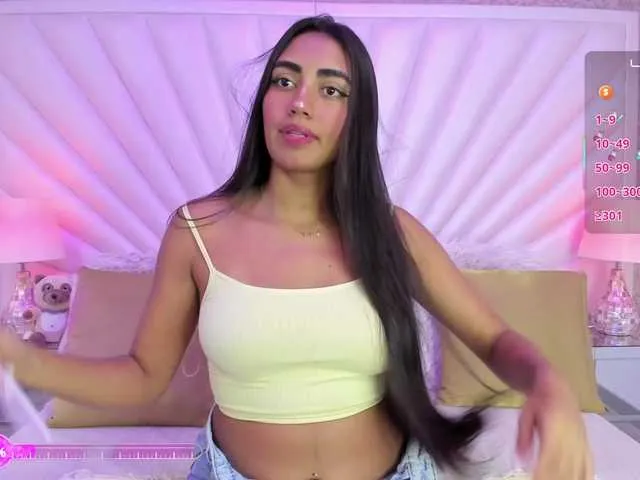 Live sex webcam photo for MaddieKurst #290709820