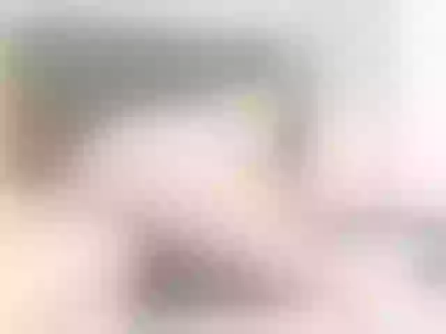 Live sex webcam photo for MaddieRo #274214564