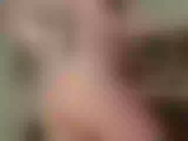 Live sex webcam photo for MaddisonCollins #290761426