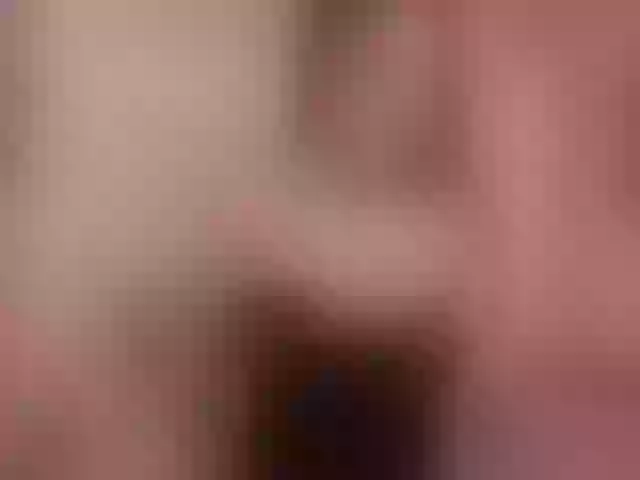 Live sex webcam photo for MaddisonCollins #292158664