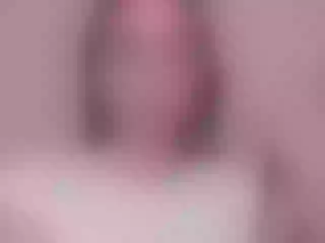 Live sex webcam photo for MaddisonCollins #292287006