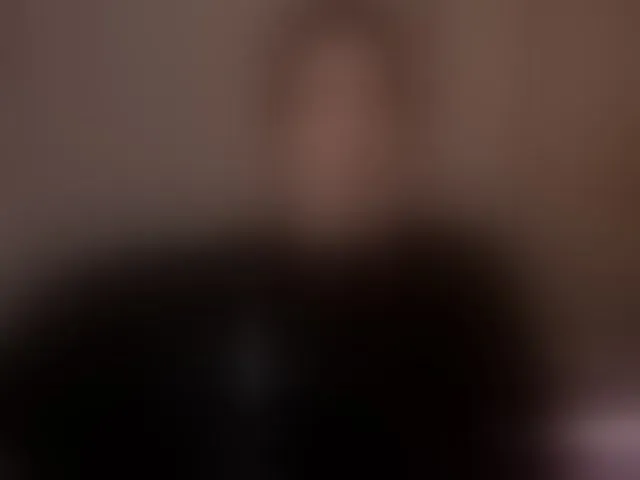 Live sex webcam photo for MaddisonCollins #292560294