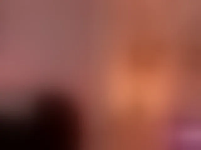 Live sex webcam photo for MaddisonCollins #293043794
