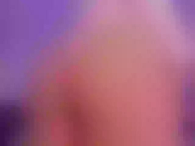 Live sex webcam photo for MaddisonLowe #291251512