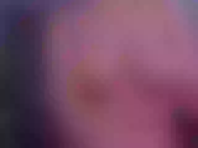 Live sex webcam photo for MaddisonLowe #291358228
