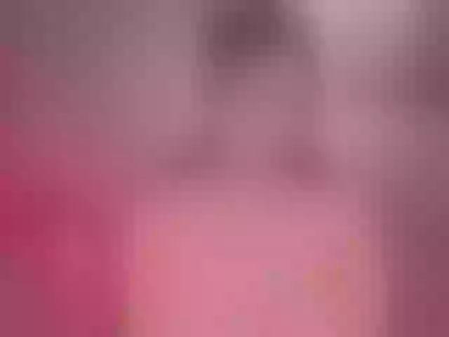 Live sex webcam photo for MaddisonLowe #291646925