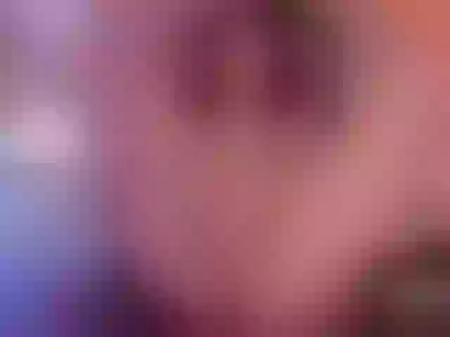 Live sex webcam photo for MaddisonLowe #291959922