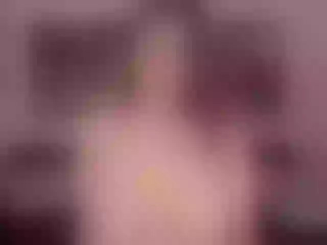 Live sex webcam photo for MaddisonLowe #291985579
