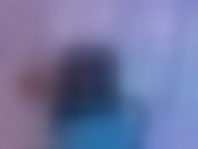 Live sex webcam photo for MaddisonLowe #292452660