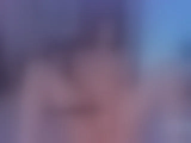 Live sex webcam photo for MaddisonLowe #292853864