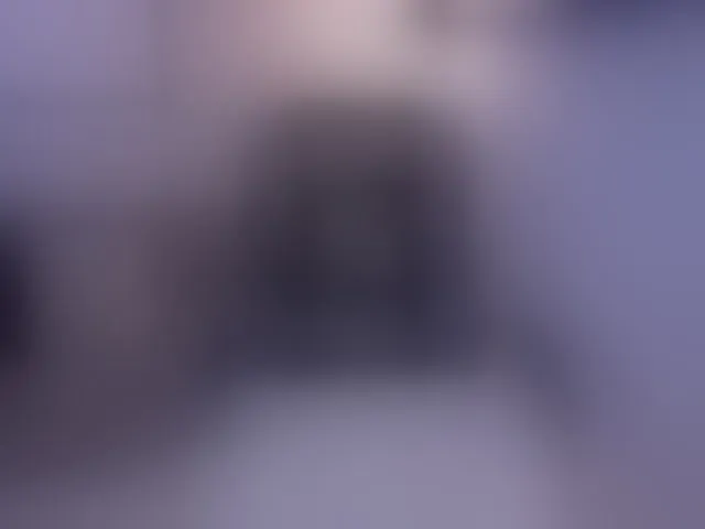 Live sex webcam photo for MaddisonLowe #293593342