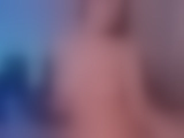 Live sex webcam photo for MaddisonLowe #294015654