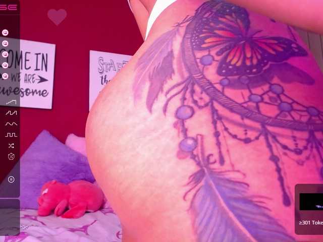 Live sex webcam photo for MaddisonWelch #288023991