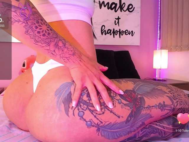 Live sex webcam photo for MaddisonWelch #288024066