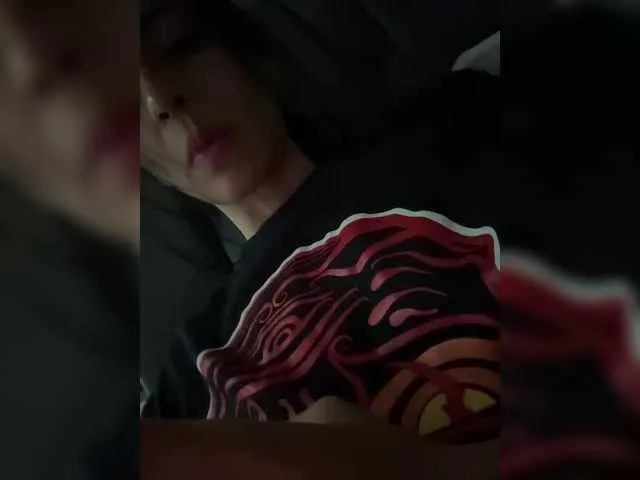 Live sex webcam photo for MaddisonWelch #290833204