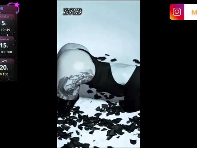 Live sex webcam photo for MaddisonWelch #291679804