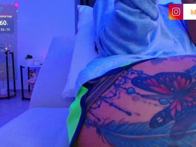 Live sex webcam photo for MaddisonWelch #291702816