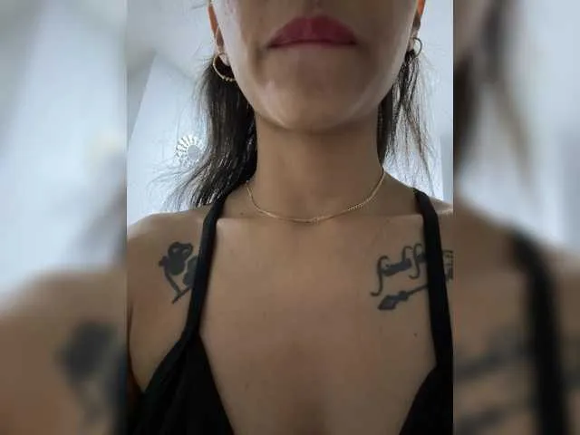 Live sex webcam photo for MaddisonWelch #291849239