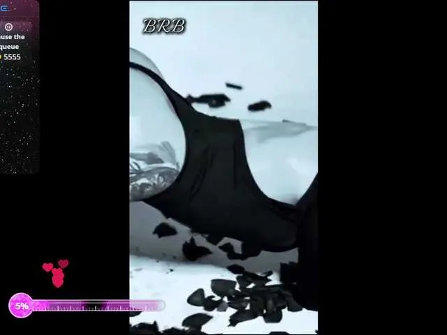 Live sex webcam photo for MaddisonWelch #292203512