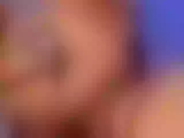 Live sex webcam photo for MaddyOwens #291655532