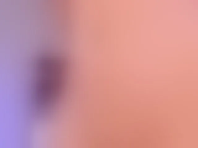 Live sex webcam photo for MaddyOwens #291733140