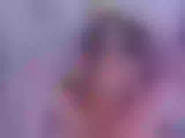 Live sex webcam photo for MaddyOwens #291744400