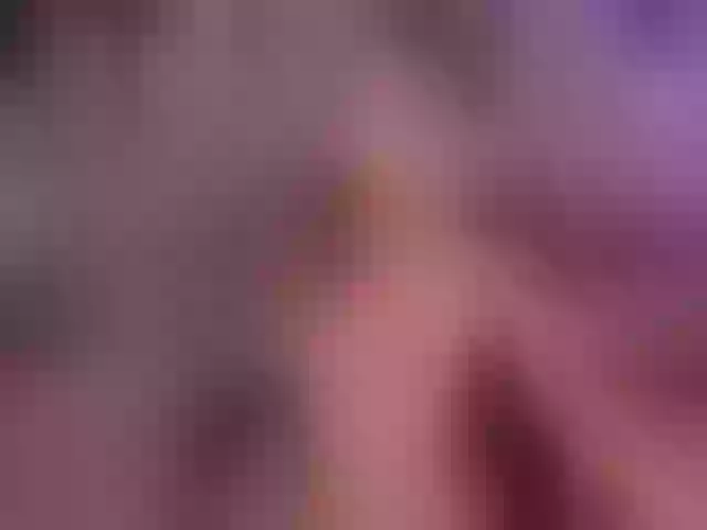 Live sex webcam photo for MaddyOwens #291777574