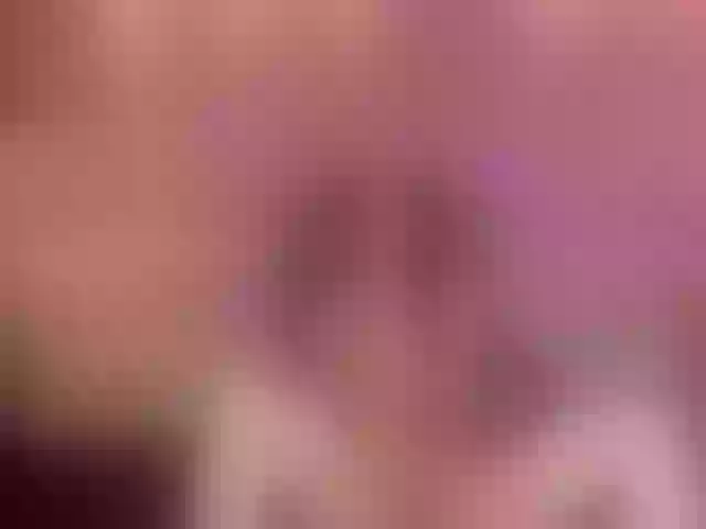 Live sex webcam photo for MaddyOwens #291838018