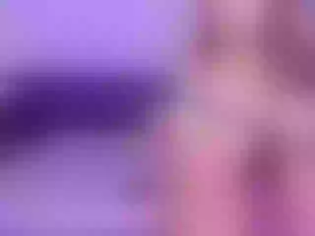 Live sex webcam photo for MaddyOwens #292048456