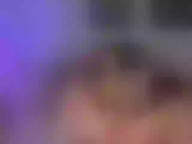 Live sex webcam photo for MaddyOwens #292074561