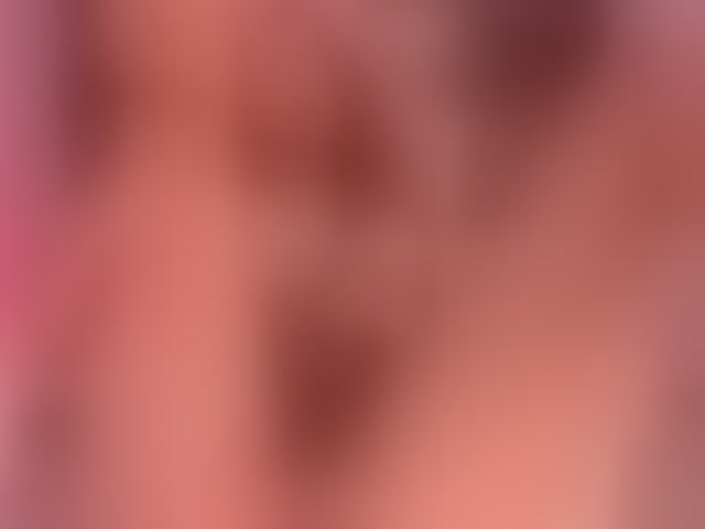 Live sex webcam photo for MaddyOwens #293591629