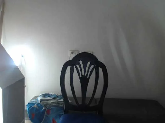 Live sex webcam photo for Maddyebela24 #273047215