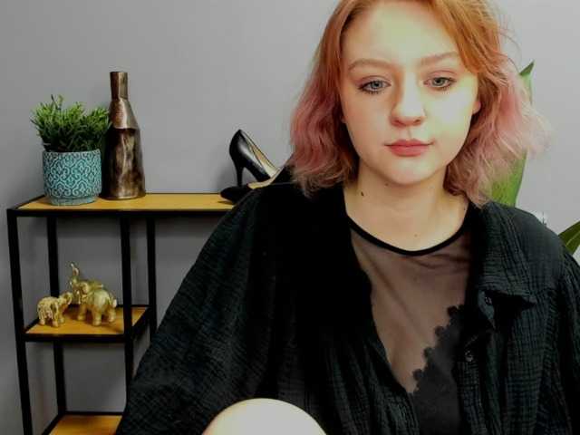 Live sex webcam photo for MadelineLOVE99 #277365873